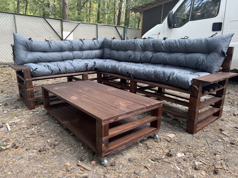 Диван із дерева,диван із піддонів,садовая мебель,садові меблі,ротанг