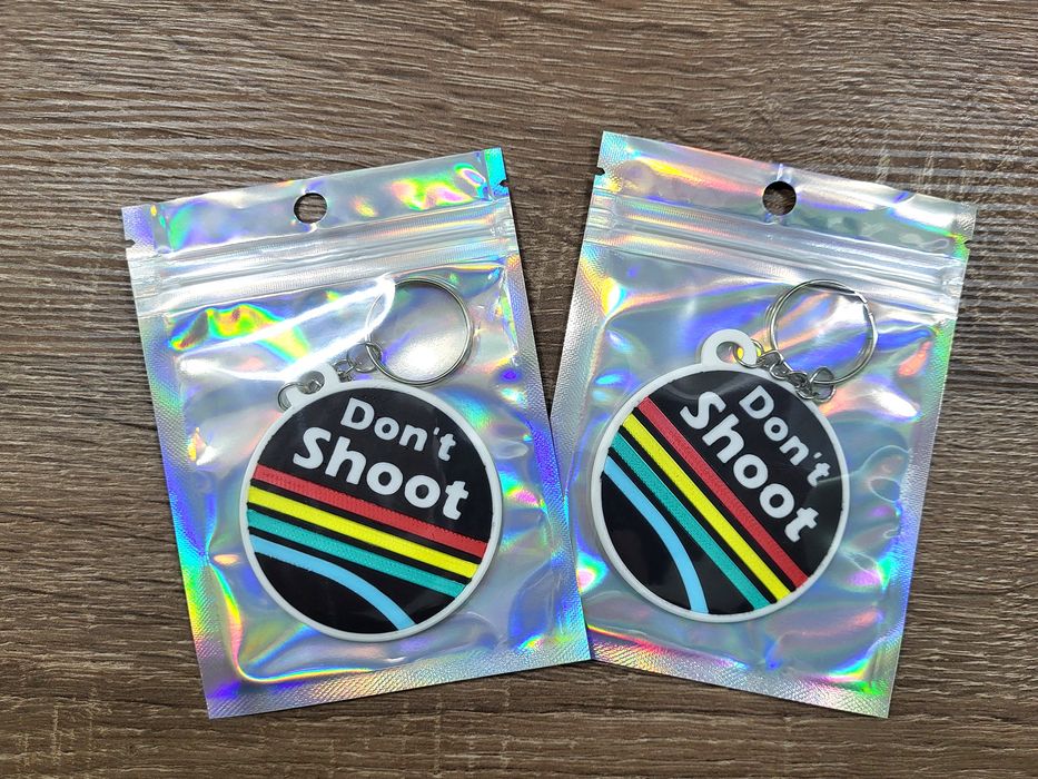 Брелок Arc Raiders, Don't Shoot, I'm Friendly | на рюкзак, ключі