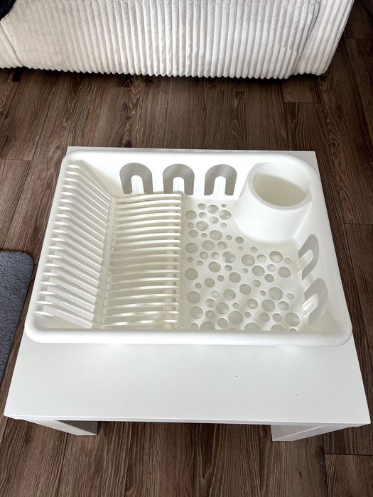 Biała suszarka na naczynia, Ikea