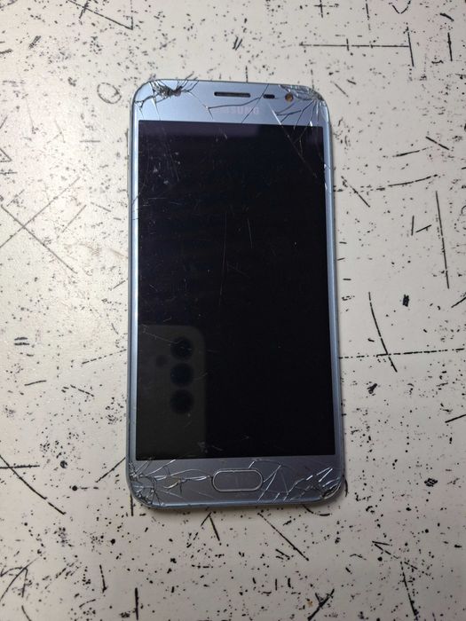 смартфон Samsung  Galaxy J