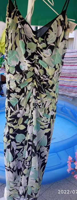 Vestido floral Mango S