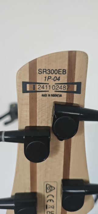 Бас гітара Ibanez  SR300EB