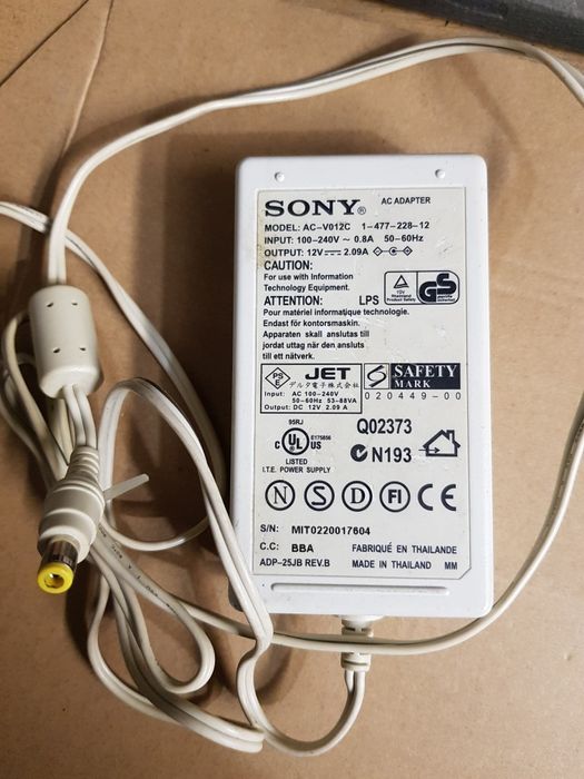 Zasilacz 12V 2A Sony monitor AC-V012C