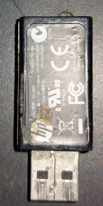 Клавіатура бездротова.