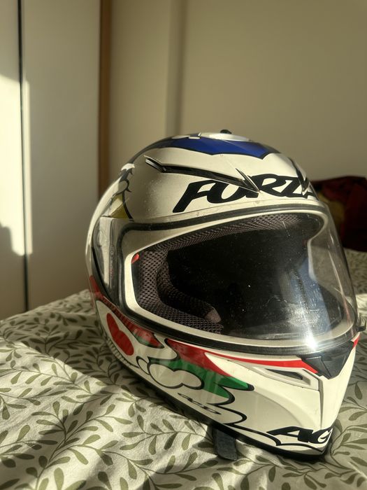 Capacete AGV em muito bom estado