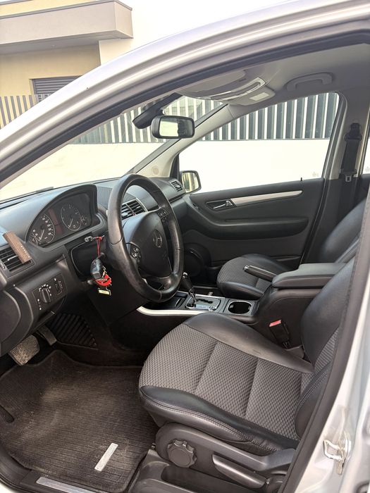 Mercedes-Benz Classe A A180 CDI Automático (2011)