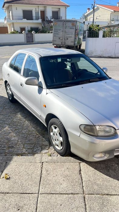 Carro Hyundai ano 98