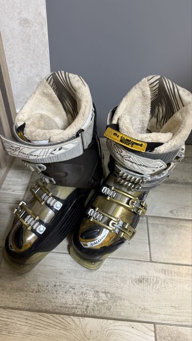 Гірськолижні черевики Salomon Idol 8 Custom Shell, бу, хороший стан