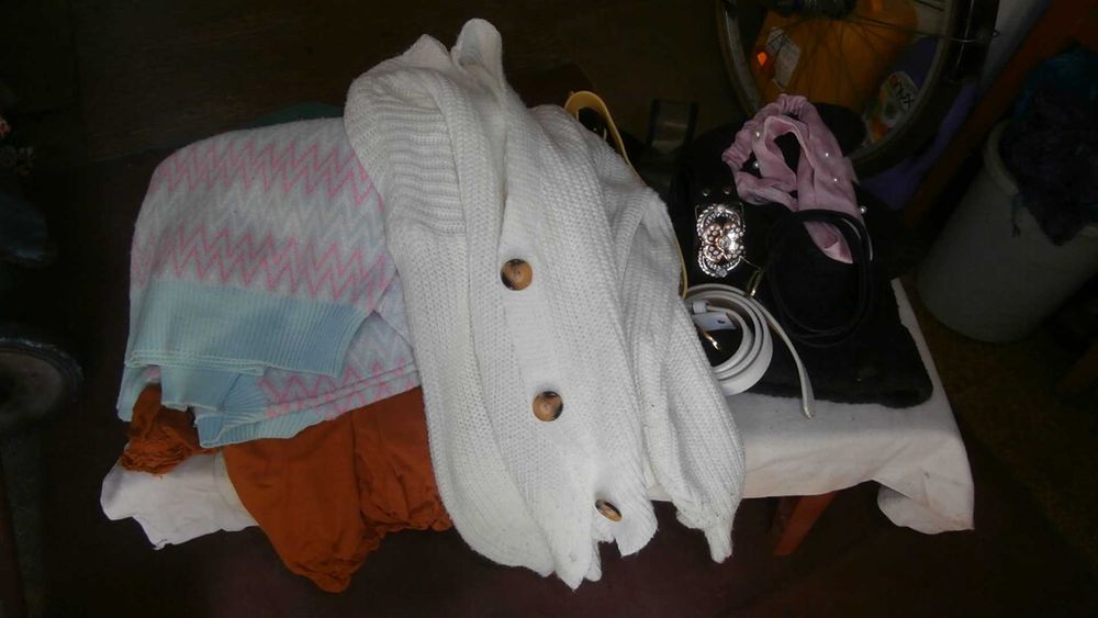 Вещи на девочку разм. 40-42