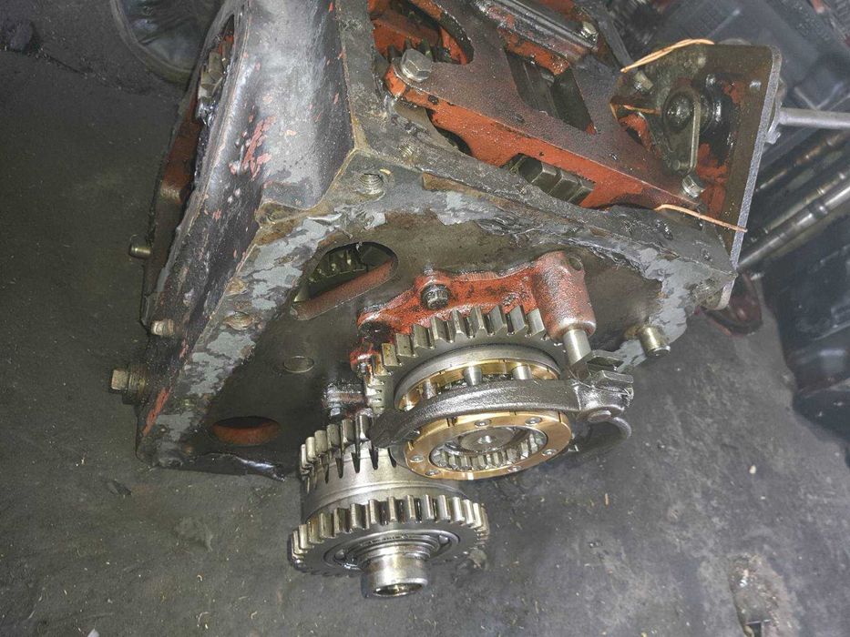 Продам КПП синхронну до трактора МТЗ 920