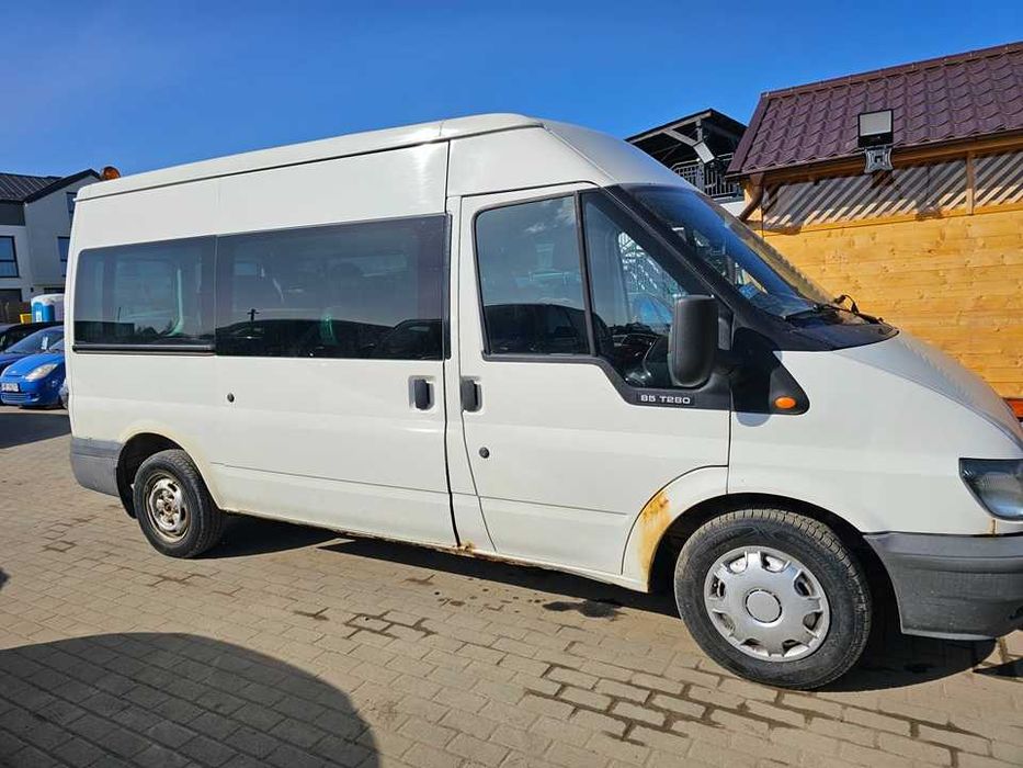 Ford Transit 2005r/pt do listopada/2.0diesel/86KM/9osobowy/1800kg hak