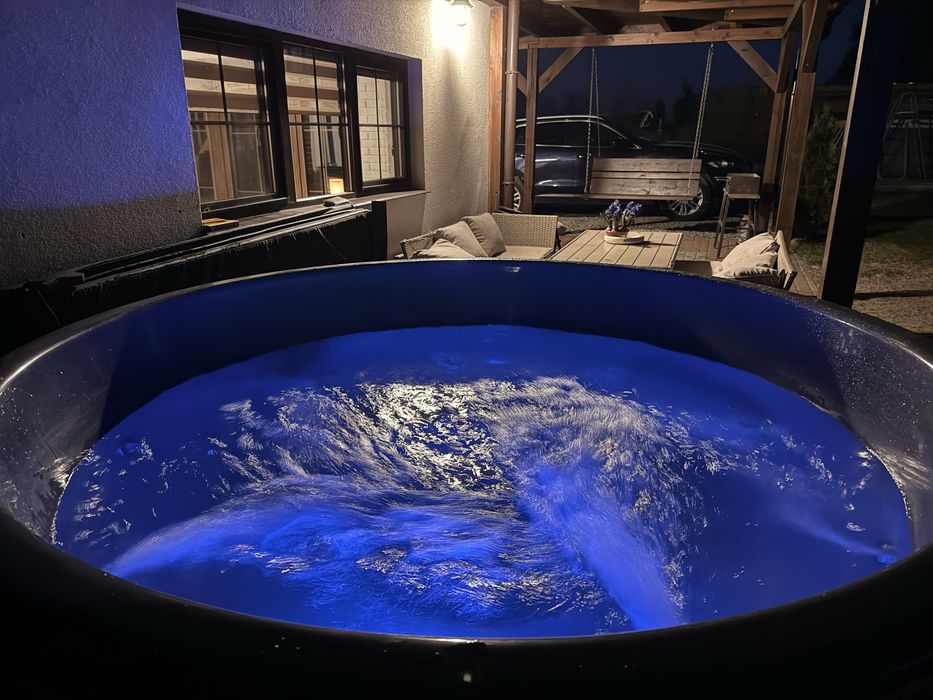 Mazury Domek 8 os, całoroczny  Balia z Jacuzzy,basen ogrodowy, plac zabaw, dla rodzin,wi fi