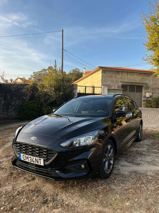 Ford focus st line hybrid — photo 2
