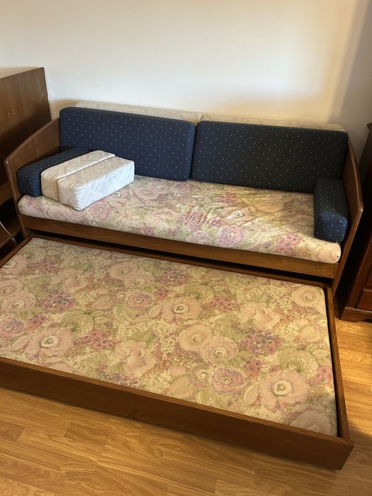 Sofá cama grande