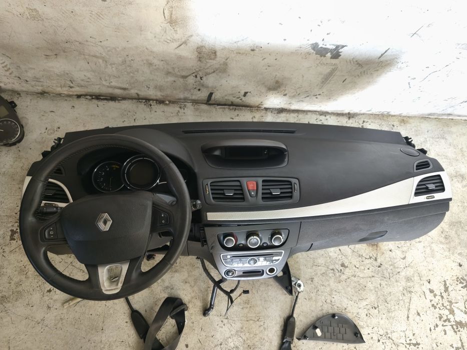 Tabelier Renault Megane 2014