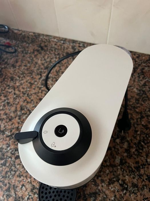 Máquina nespresso vertuo Pop