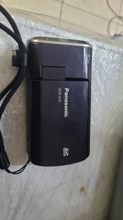 Відеокамера Panasonic CDR-S10