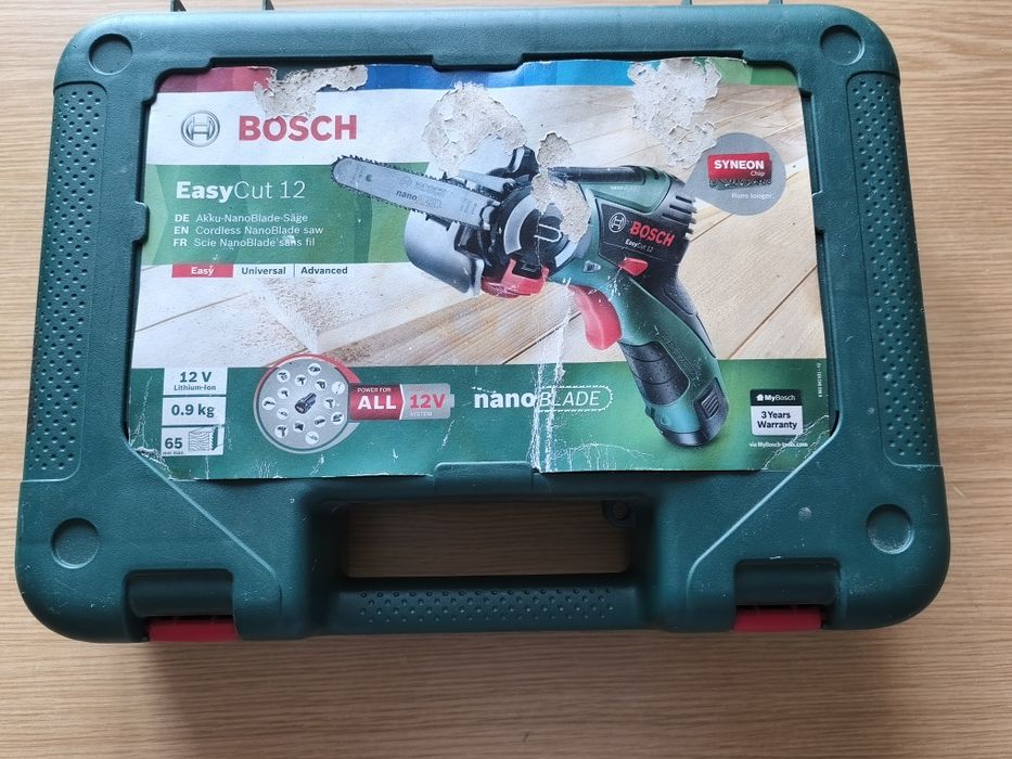 Piła akumulatorowa BOSCH EasyCut12