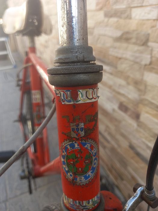Bicicleta antiga roda 18