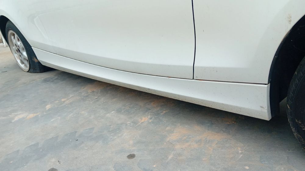 Embaladeira direita BMW 1 (E81)