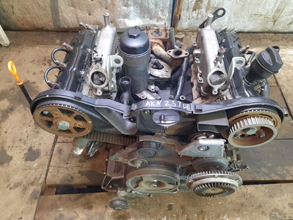 Мотор ДВС двигун Audi Vw 2.5 tdi AKN AFB 2.4 AGA бу