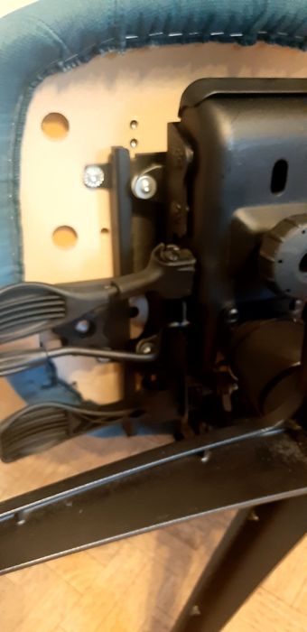 Fotel  obrotowy  szwedzkiej  firmy Malmstolen