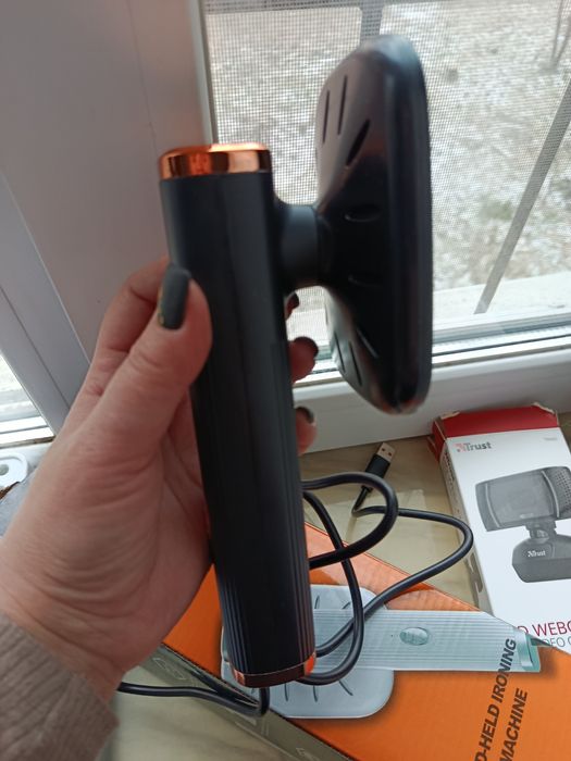 Ручна праска .нова