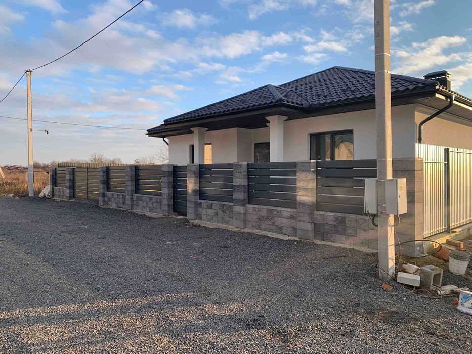 Продається будинок (американка)