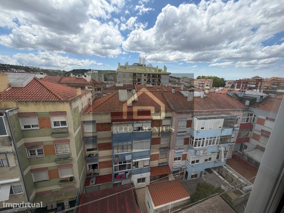 T2 + 1 Totalmente Remodelado, Odivelas!