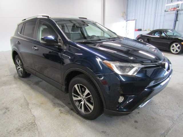 Toyota RAV4 XLE 2018