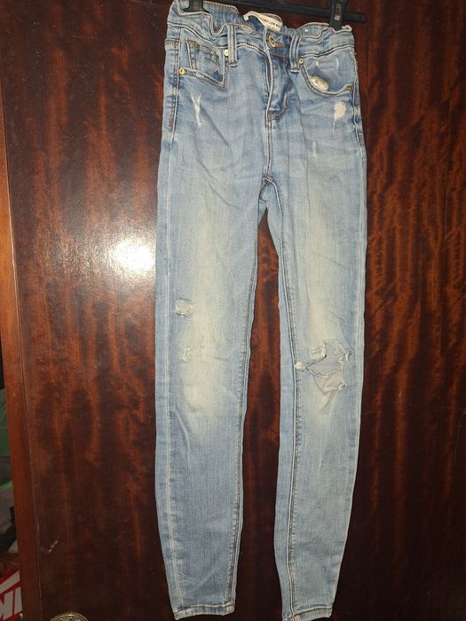 Vendo varias roupa