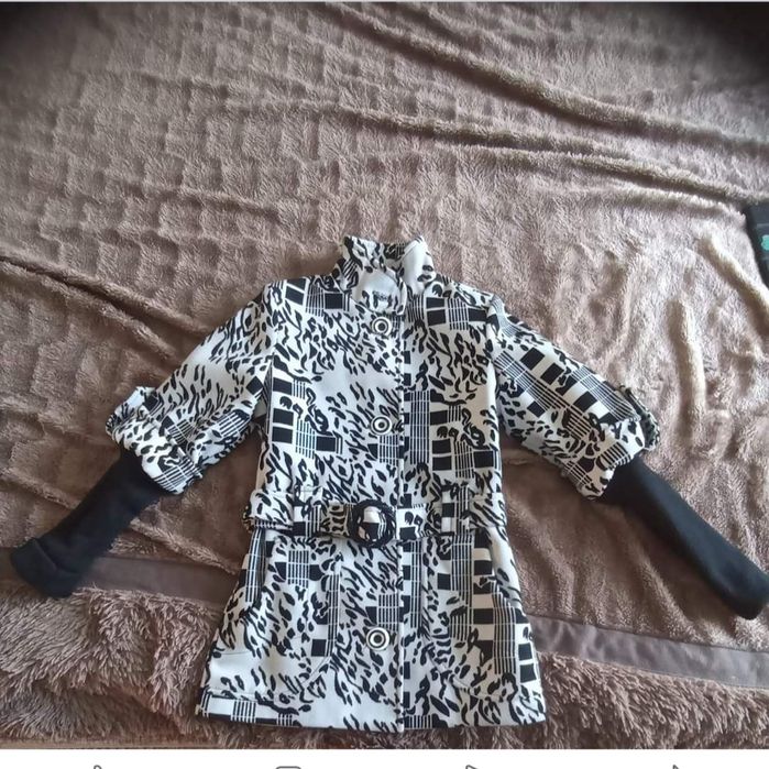 Пальто  на дівчинку