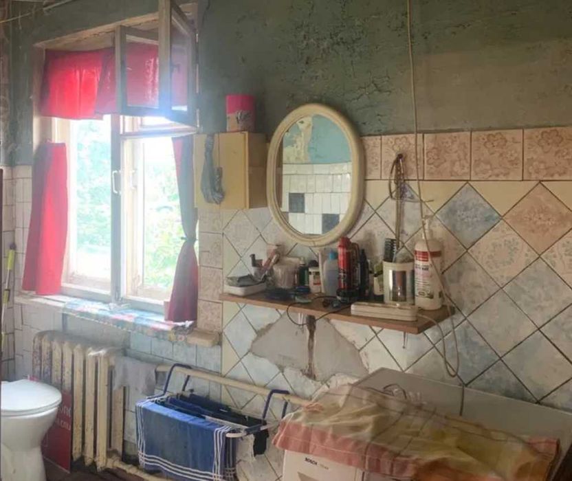 Продам часть дома на Гагарина. Газовое отопление . Хорошая цена TB