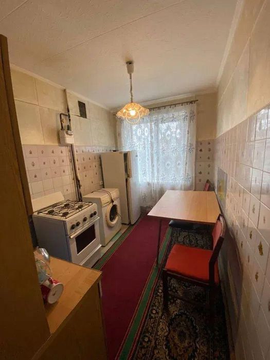 Продам 2-комн квартиру в районе Янтарная ул.