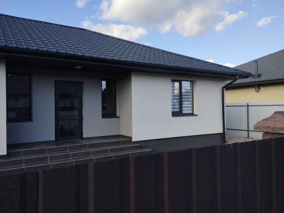 Пропонуємо в оренду прекрасний заміський будинок в селі Осещено одноп