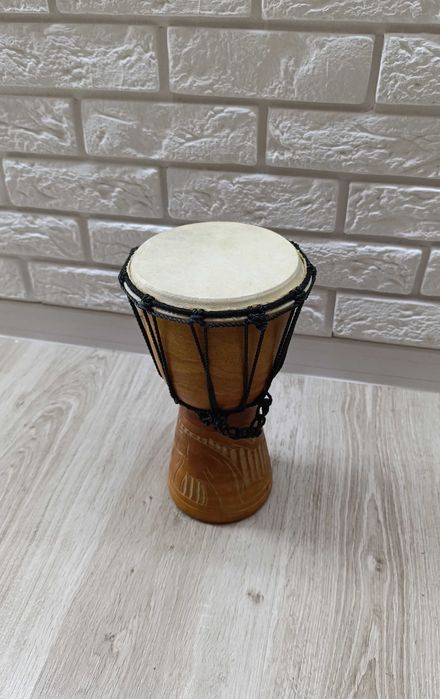 Sprzedam afrykański instrument bęben Djembe