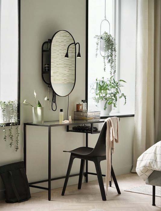 Biurko na laptopa szklany IKEA