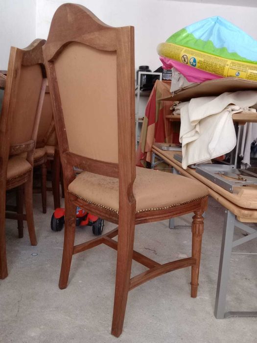 Conjunto 8 cadeiras jantar - madeira maciça