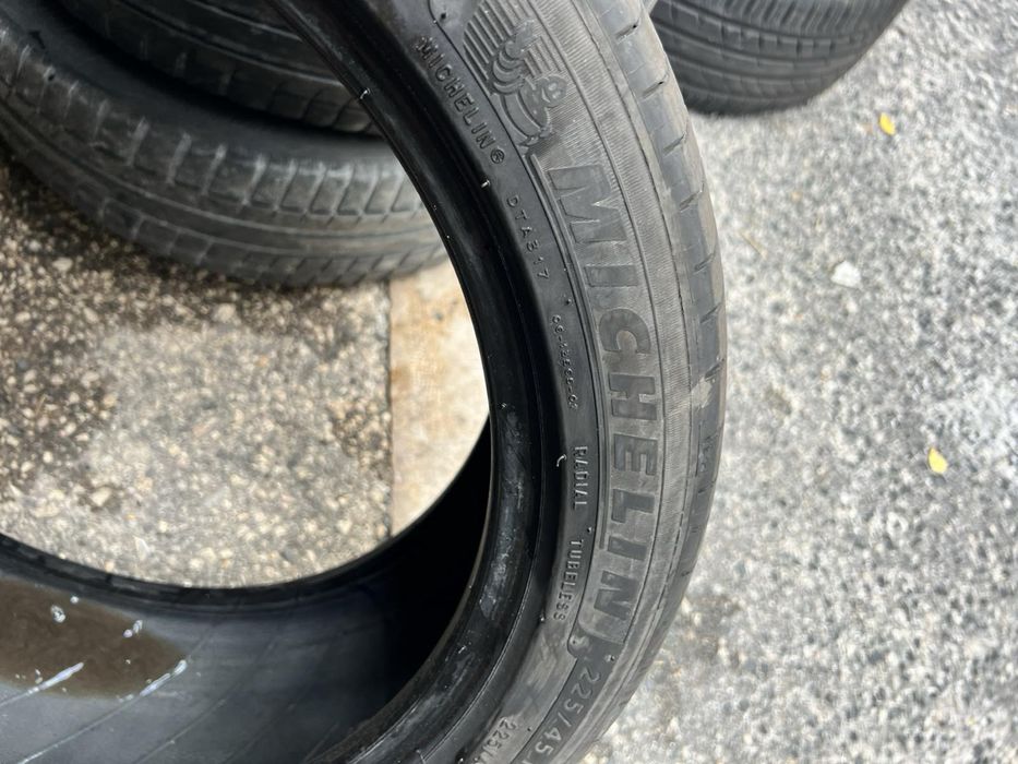 225/45/17 Michelin 2 pneus