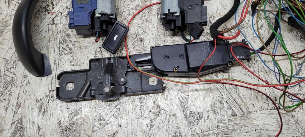 q7 4l komplet elektrycznej klapy bagażnika wiązka