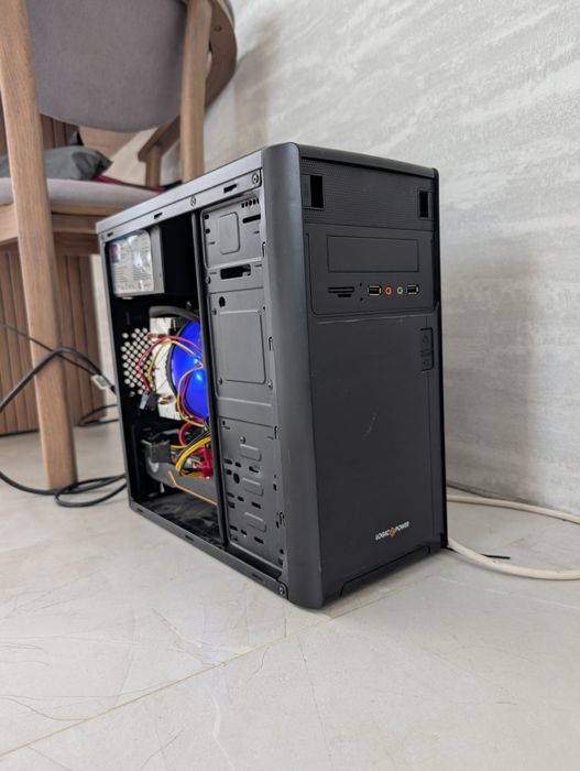 Ігровий ПК (GTX 1650 / 16GB) + Монітор LG 23" + Клавіатура