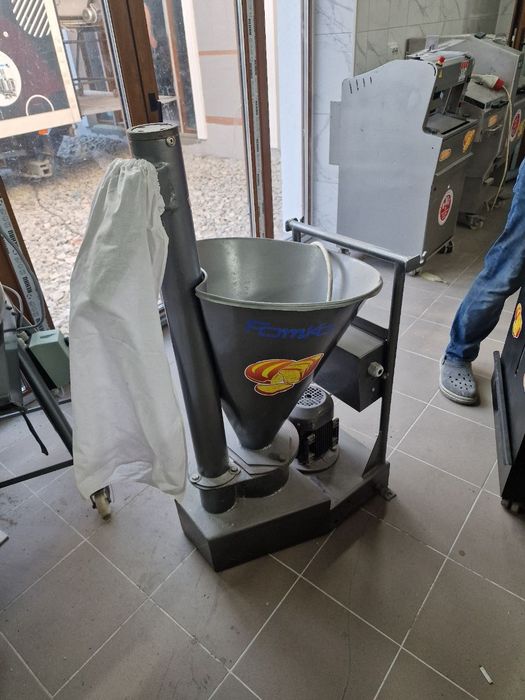 Мукопросеиватель Fomko turbo с магнитной сеткой с Германии