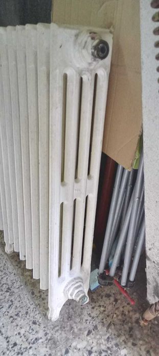 Radiador Ferro Fundido 22 elementos / módulos com pés branco