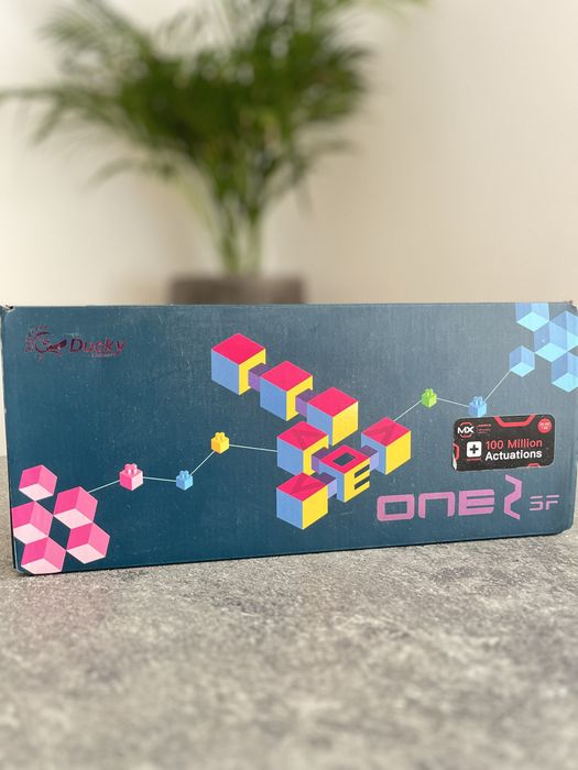 Ducky One 2 SF RGB – Cherry MX Blue