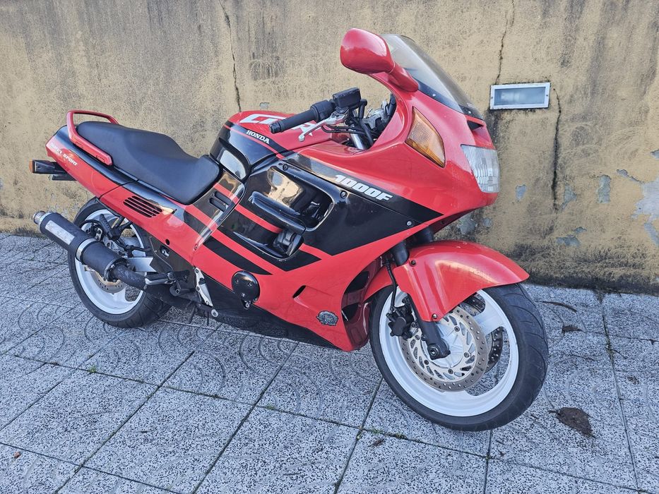 Cbr 1000  (isenta IUC)