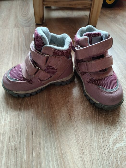 Buty zimowe dla dziewczynki używane
