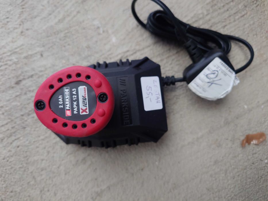 Parkside zestaw ładowarka + bateria X12V
