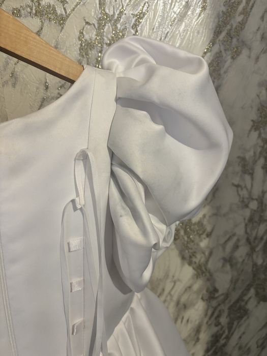 Шикарна святкова сукня