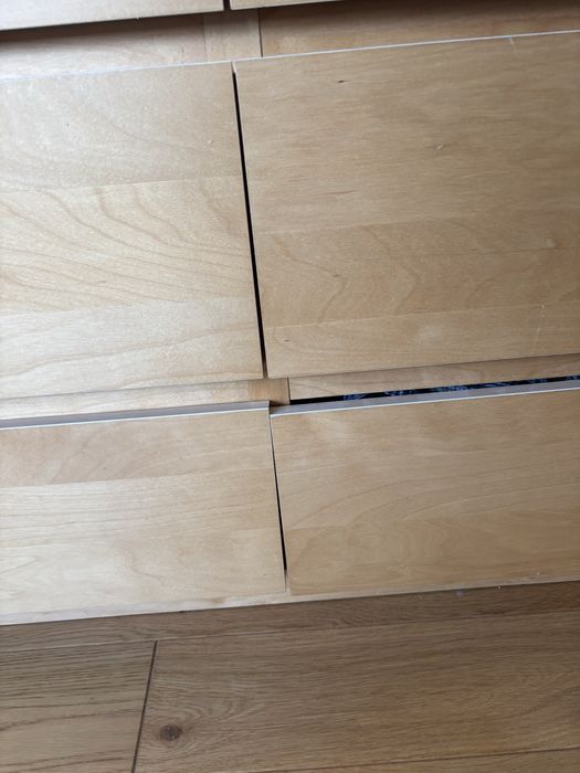 Komoda Ikea ,okleina drewniana.