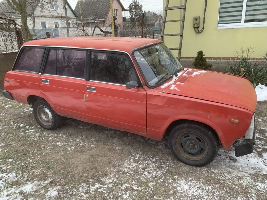 Продам ваз 2104.